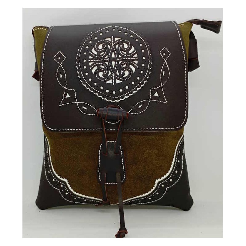 Bandolera de piel serraje picada en jmccinturonesargentinos.es