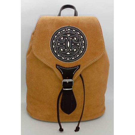 Mochila de Piel color Camel en jmccinturonesargentinos.es