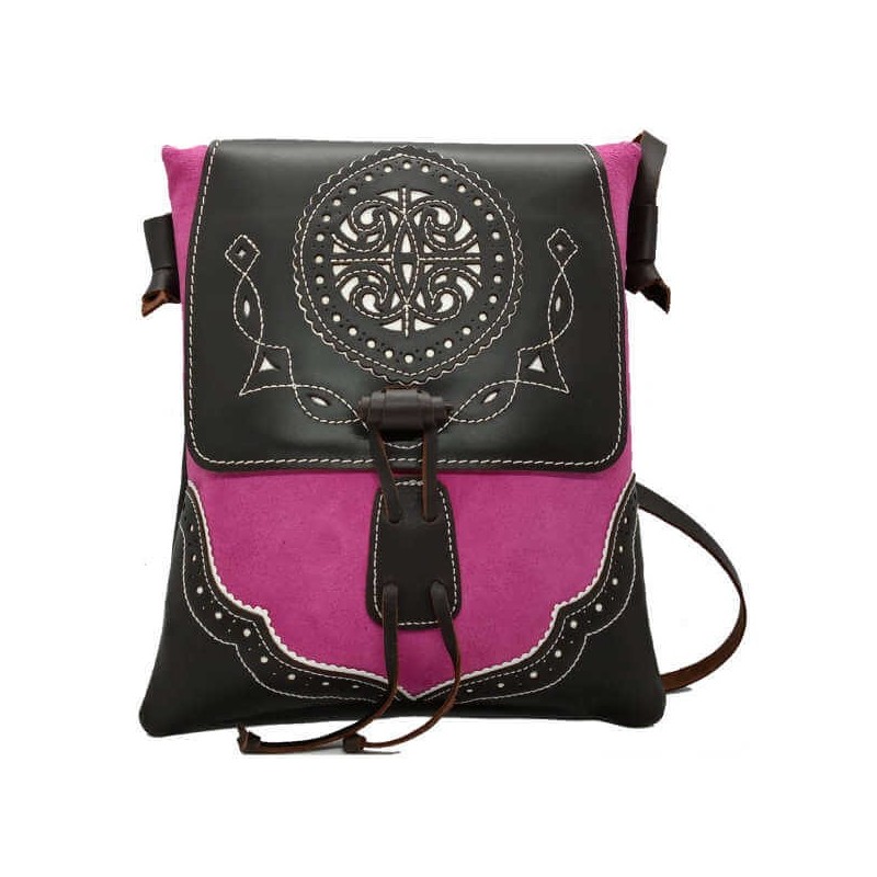 Bandolera de piel serraje picada en jmccinturonesargentinos.es